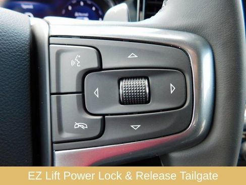 Used 2025 Chevrolet Silverado 1500 LT w/ Convenience Package II image 22