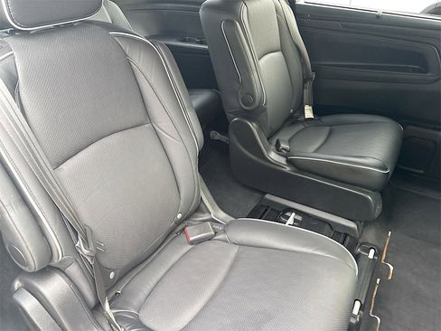 Used 2024 Honda Odyssey Elite image 30
