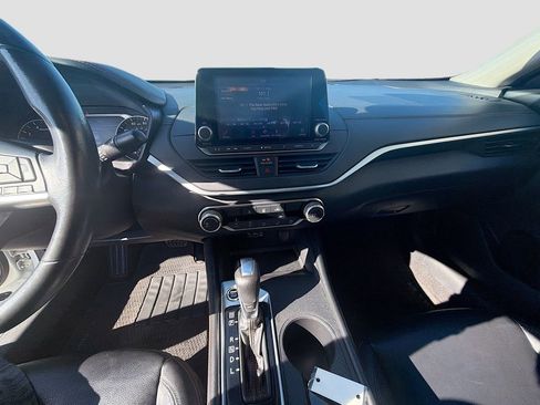 Used 2022 Nissan Altima 2.5 SR FWD image 24