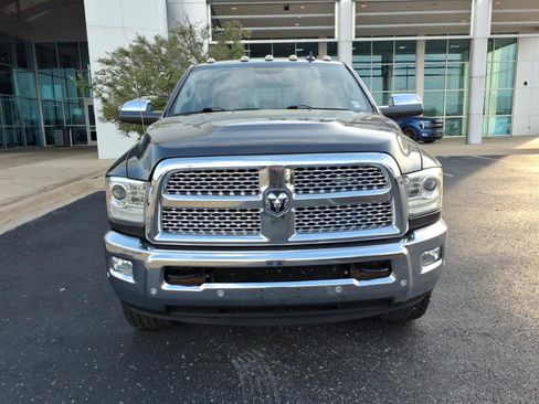 Used 2018 RAM 2500 Laramie image 2