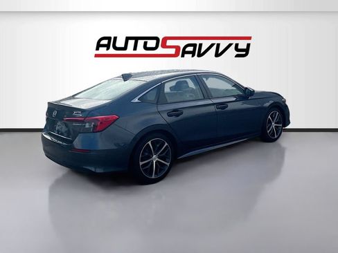 Used 2023 Honda Civic Touring image 7