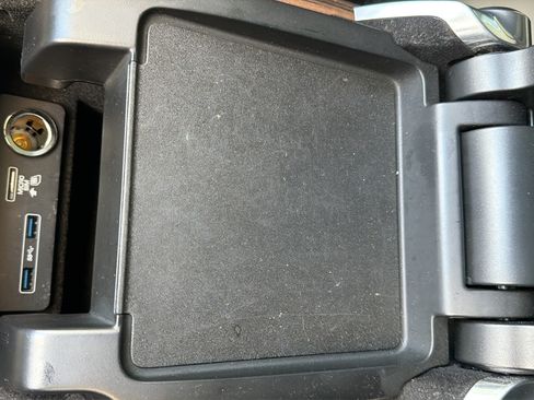 Used 2019 Land Rover Range Rover Supercharged AWD/4WD image 29