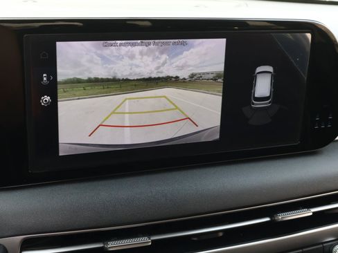 Used 2023 Hyundai Palisade SEL FWD image 29