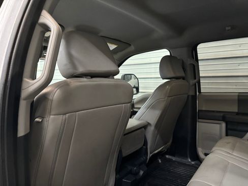 Used 2022 Ford F250 XL w/ Power Equipment Group image 24