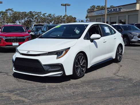 Used 2021 Toyota Corolla SE w/ SE Premium Package FWD image 4