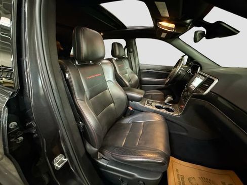 Used 2018 Jeep Grand Cherokee Trailhawk w/ Trailhawk Luxury Group image 30