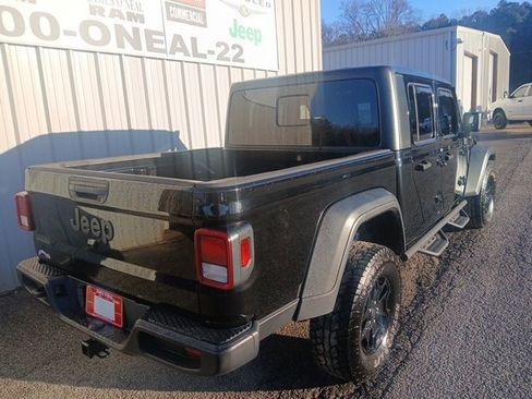 Used 2020 Jeep Gladiator Sport w/ Quick Order Package 24S image 3