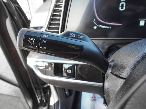 Used 2024 Kia Sportage EX image 20