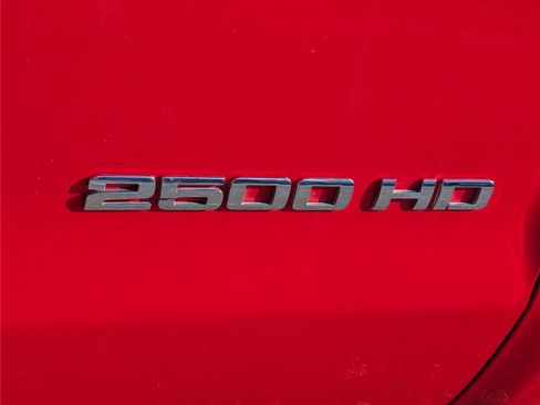 Used 2019 Chevrolet Silverado 2500 W/T w/ WT Convenience Package image 9