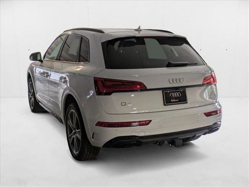 New 2025 Audi Q5 2.0T Premium image 8