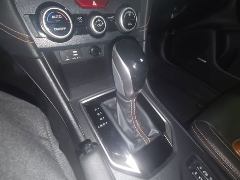 Used 2021 Subaru Crosstrek 2.5i Limited w/ Moonroof Package 2 image 16