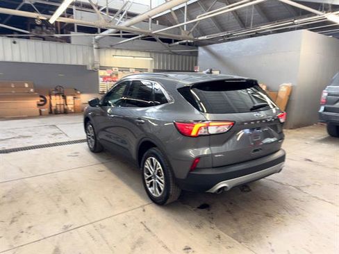 Certified 2022 Ford Escape SEL image 7