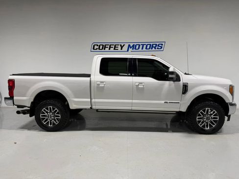 Used 2017 Ford F350 Lariat w/ Lariat Ultimate Package image 7