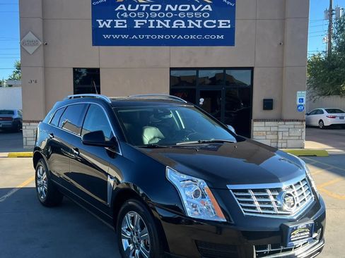 Used 2014 Cadillac SRX Luxury w/ Driver Awareness Package FWD image 2