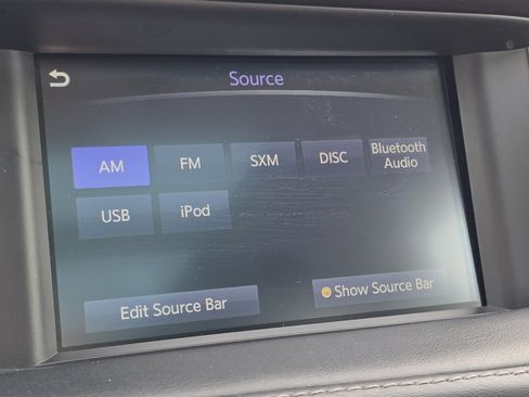 Used 2019 INFINITI QX30 w/ Navigation Package image 7