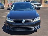 Used 2017 Volkswagen Jetta S image 2