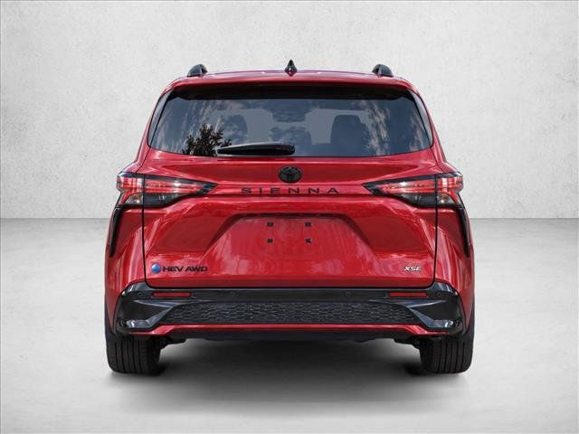Used 2026 Toyota Sienna XSE AWD/4WD image 14