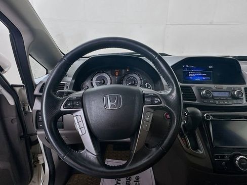 Used 2014 Honda Odyssey Touring image 12