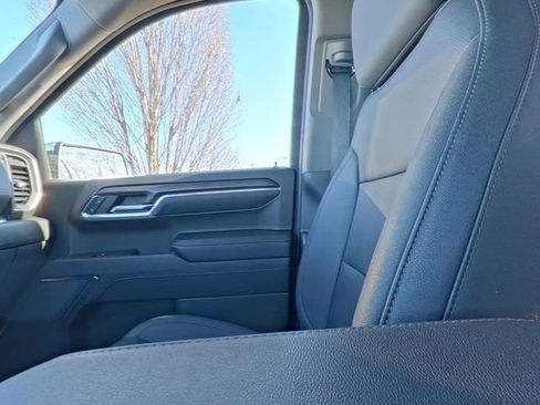 Used 2024 GMC Sierra 1500 SLT image 26