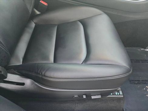 Used 2020 Tesla Model Y Long Range image 17