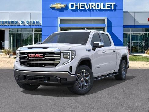 New 2026 GMC Sierra 1500 SLT image 6