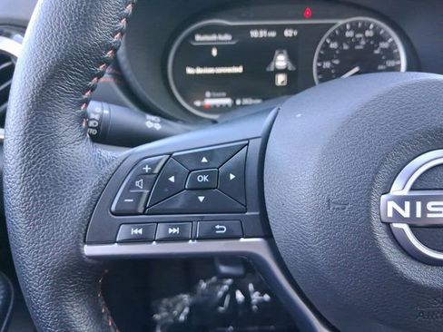 Certified 2025 Nissan Versa SR w/ Trunk Package image 11