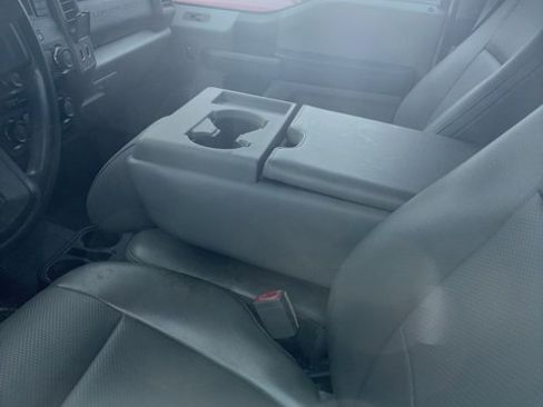 Used 2018 Ford F350 XL image 5