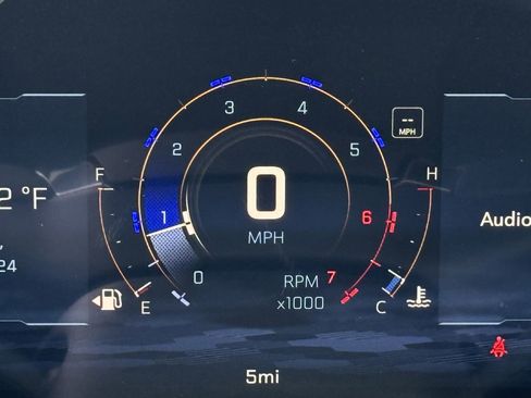 New 2026 Chevrolet Traverse LT image 15