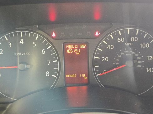 Used 2019 Nissan NV 2500 SV image 16