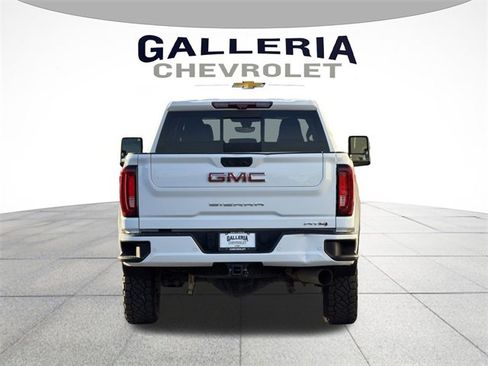 Certified 2022 GMC Sierra 2500 AT4 w/ AT4 Premium Plus Package image 6