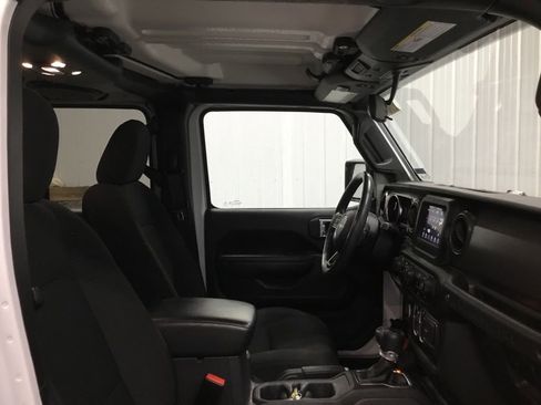 Used 2023 Jeep Wrangler Unlimited Sport AWD/4WD image 17