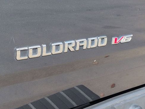 Used 2020 Chevrolet Colorado LT image 6