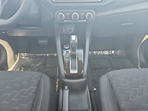 Used 2021 Nissan Kicks S FWD image 15