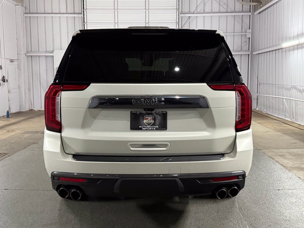 Used 2023 GMC Yukon Denali Ultimate AWD/4WD image 10