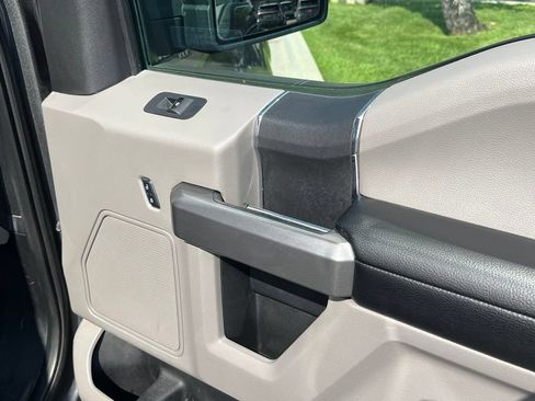 Used 2016 Ford F150 XLT w/ Equipment Group 301A Mid AWD/4WD image 17