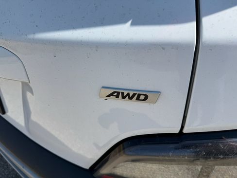 Used 2023 Hyundai Kona SEL AWD/4WD image 11