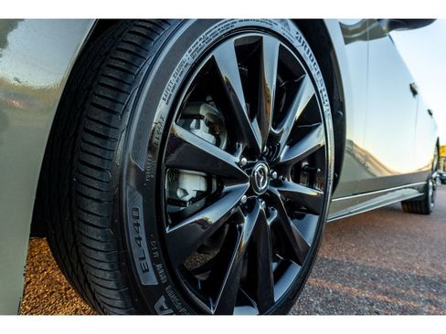 Used 2024 MAZDA MAZDA3 s image 9