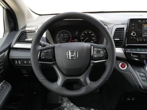 New 2026 Honda Odyssey EX-L image 21
