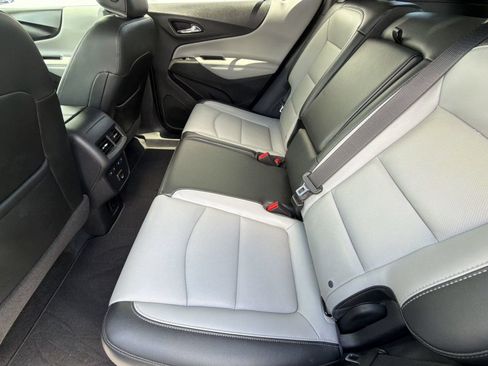 Used 2019 Chevrolet Equinox Premier FWD image 25