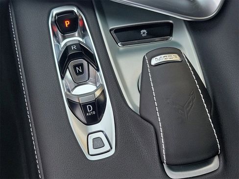 New 2025 Chevrolet Corvette E-Ray image 11