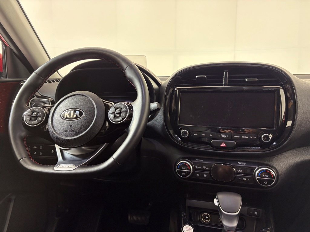 Used 2021 Kia Soul Turbo FWD image 21
