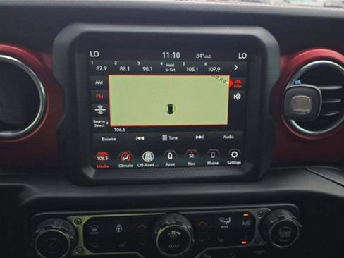 Used 2019 Jeep Wrangler Unlimited Rubicon w/ Dual Top Group AWD/4WD image 12