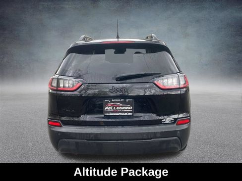 Used 2021 Jeep Cherokee Latitude Plus AWD/4WD image 5