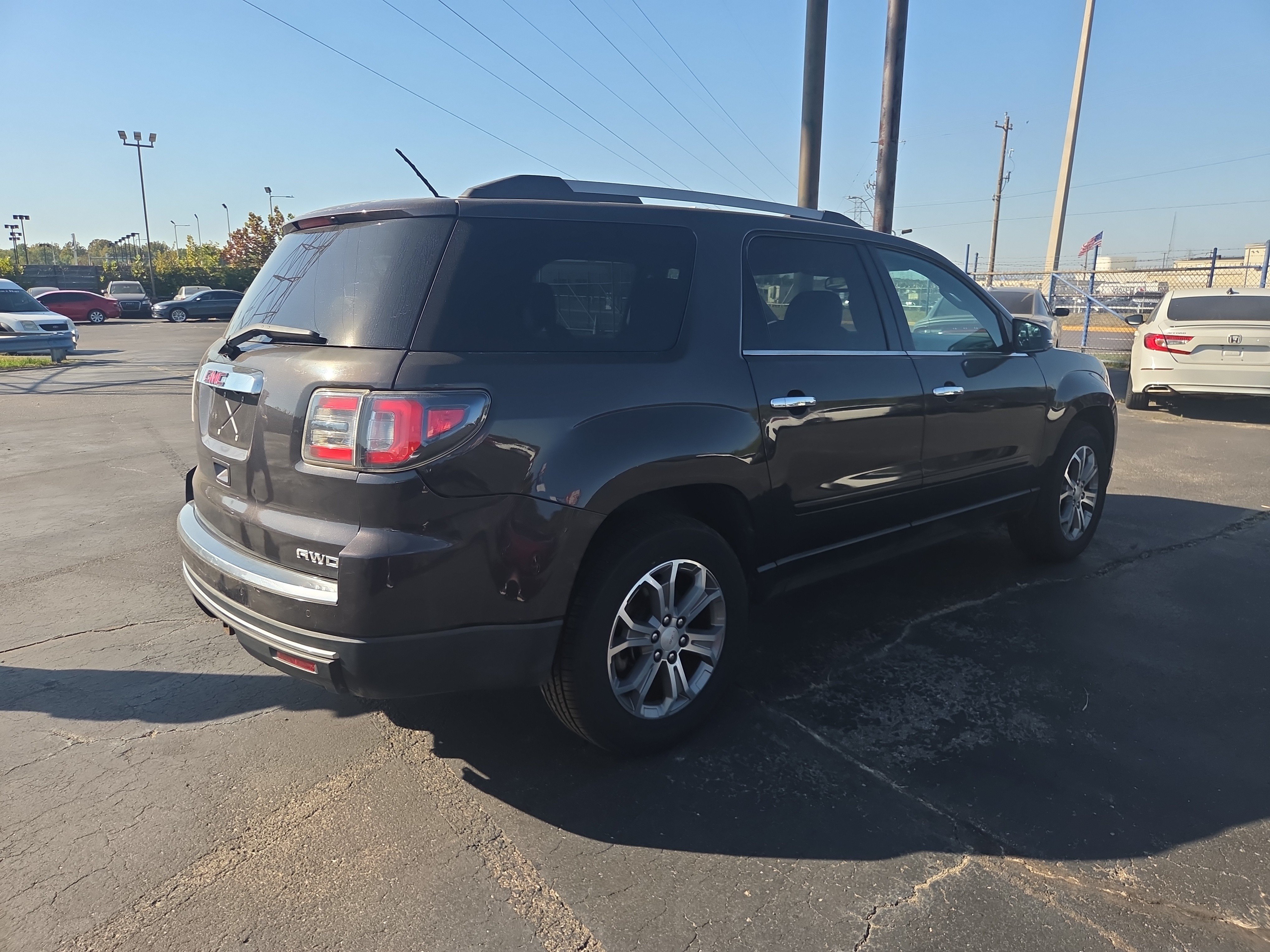 Used 2014 GMC Acadia SLT AWD/4WD image 5