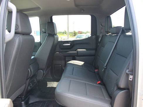 Used 2025 Chevrolet Silverado 1500 W/T w/ WT Value Package AWD/4WD image 26