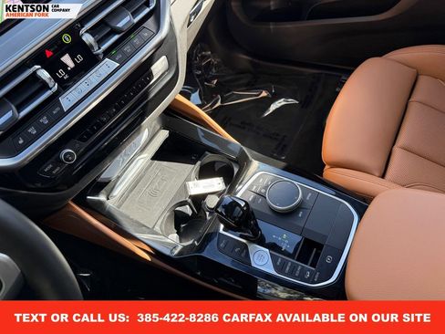 Used 2025 BMW X4 xDrive30i image 25