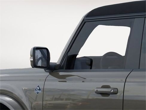 New 2025 Ford Bronco Outer Banks image 22