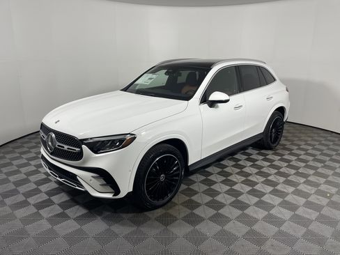 New 2026 Mercedes-Benz GLC 300 image 9