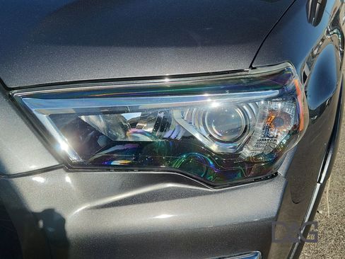 Used 2019 Toyota 4Runner Limited image 8