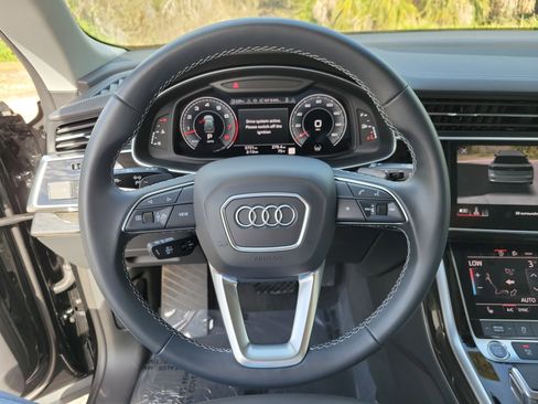Used 2025 Audi Q8 Premium w/ Black Optic Package image 31
